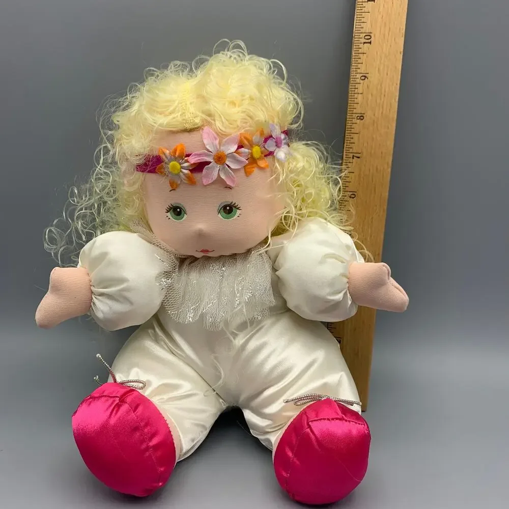 Soft Satin Sweetheart Doll 1983 Blond Green Eyes AMTOY Plush Flower Child Girl